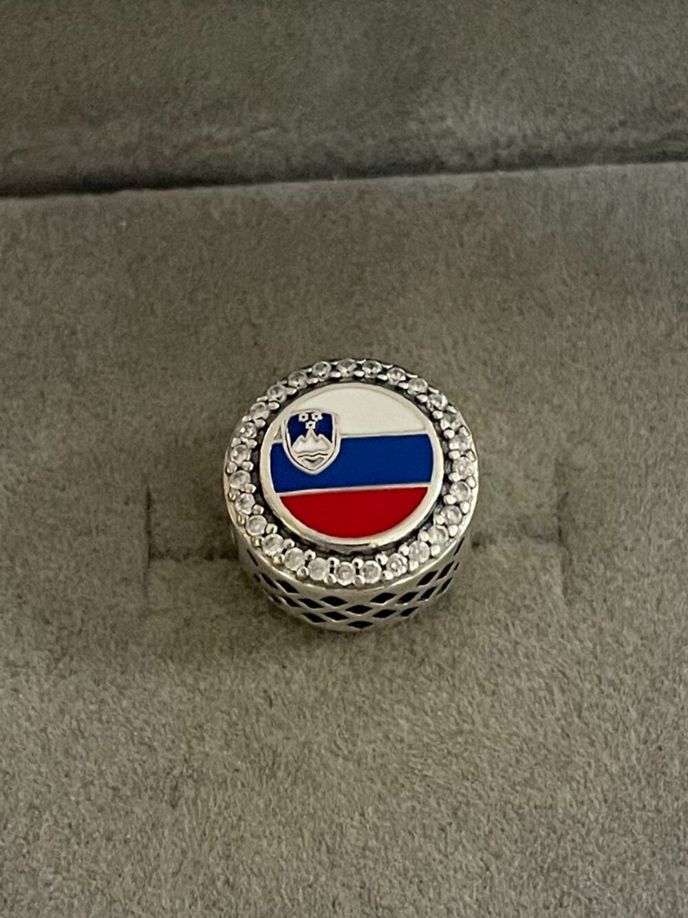 Pandora Slovenia Flag Charm